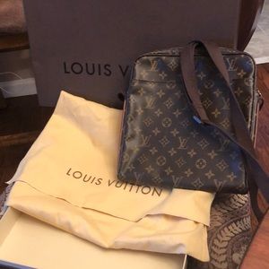Louis Vuitton crossbody
